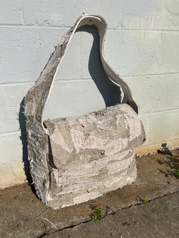 "SANDSTORM" MESSENGER BAG
